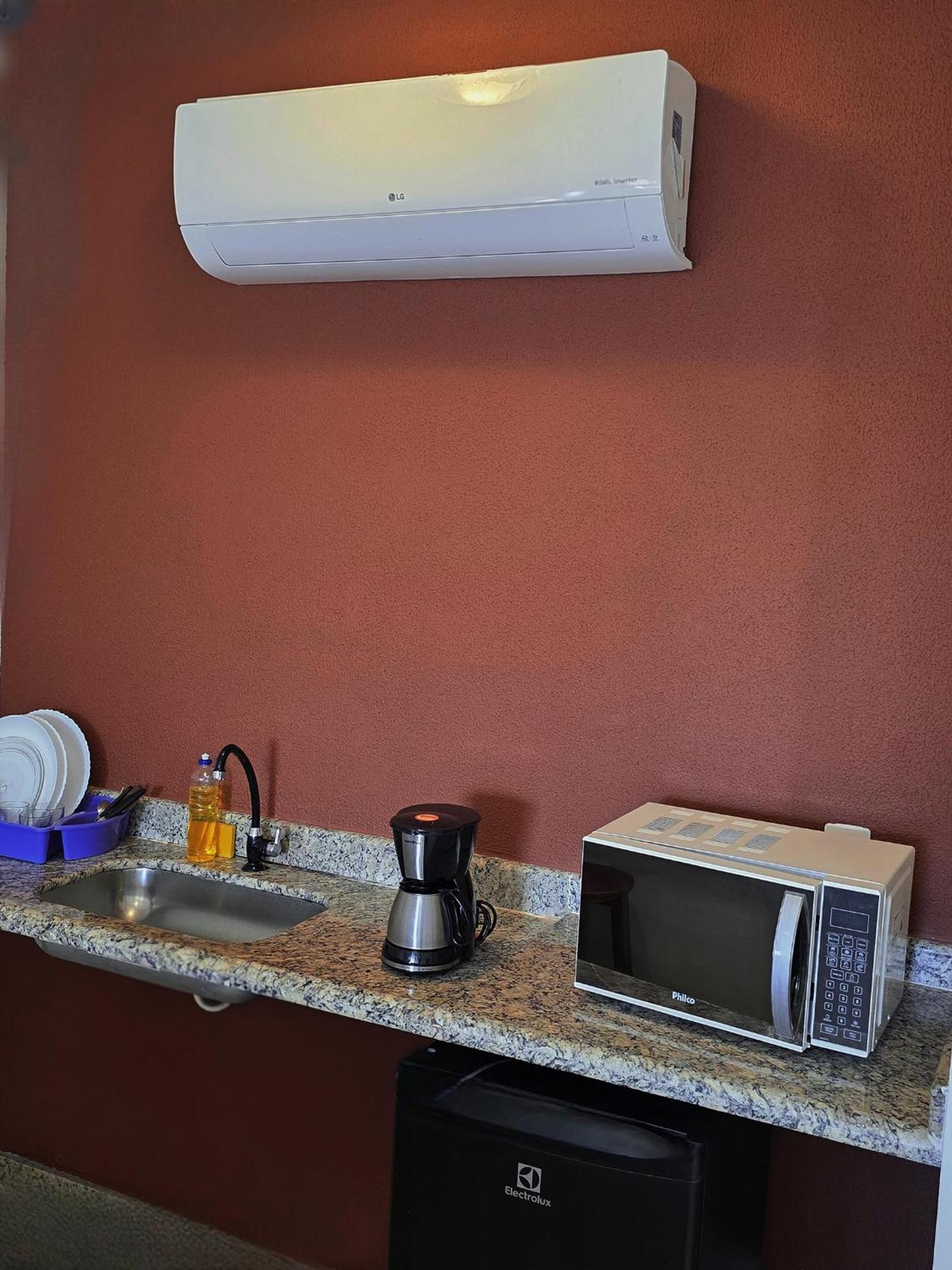 Caicara Flats Aparthotel 4*